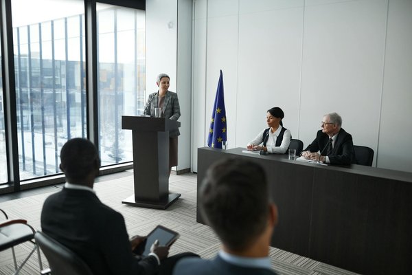 Comment résoudre efficacement un conflit avec votre partenaire commercial ?